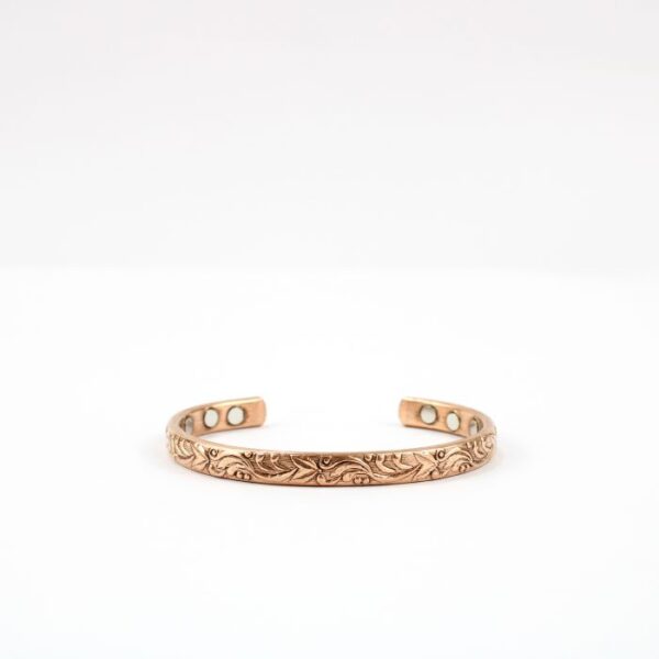 Copper magnet bracelet: model 6