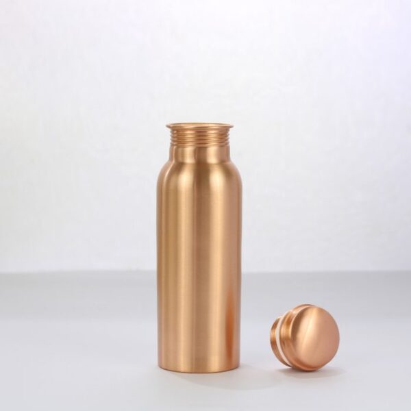 Pure copper water bottle: Plain matt 700ML - Image 2