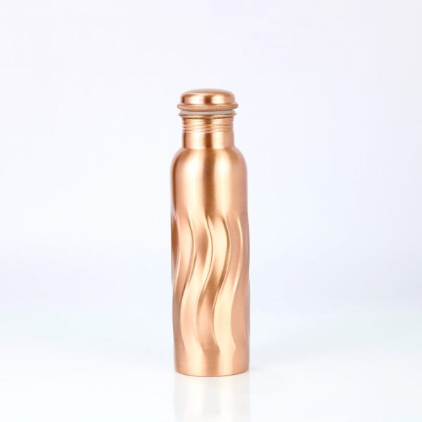 Pure copper water bottle:  Matt Wave L